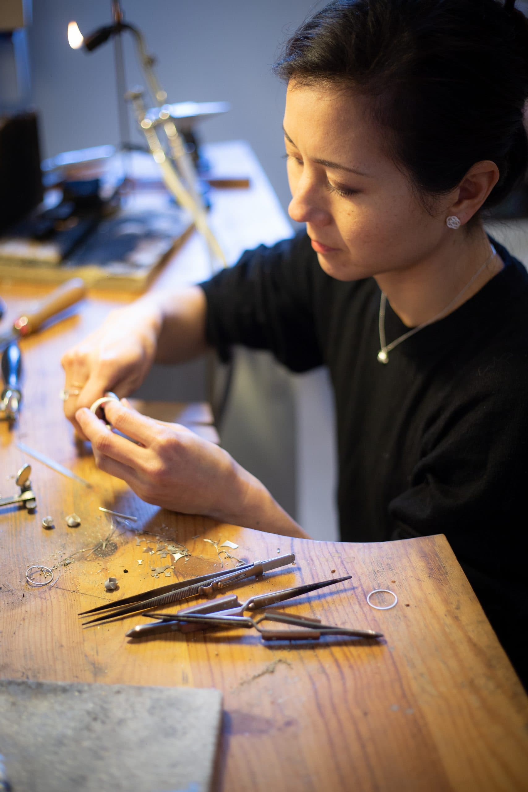 Maiko, créatrice de bijoux artisanaux en argent à Seillans