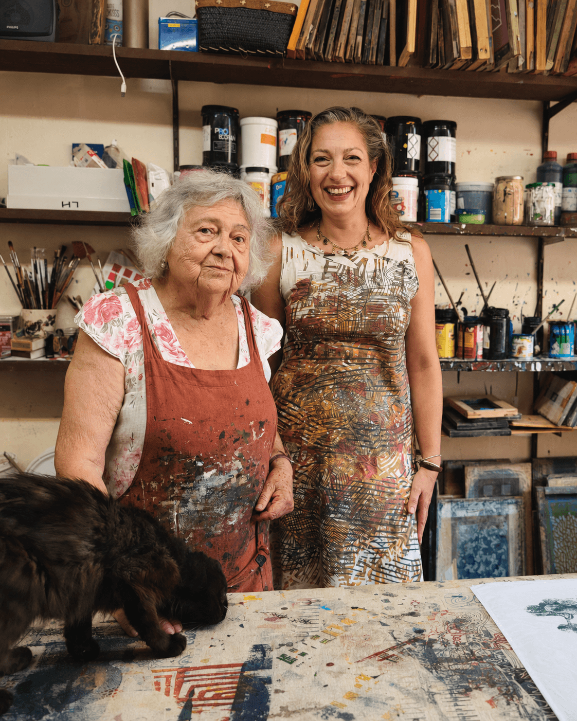 Émilie et Sylviane, sérigraphes textile à Seillans