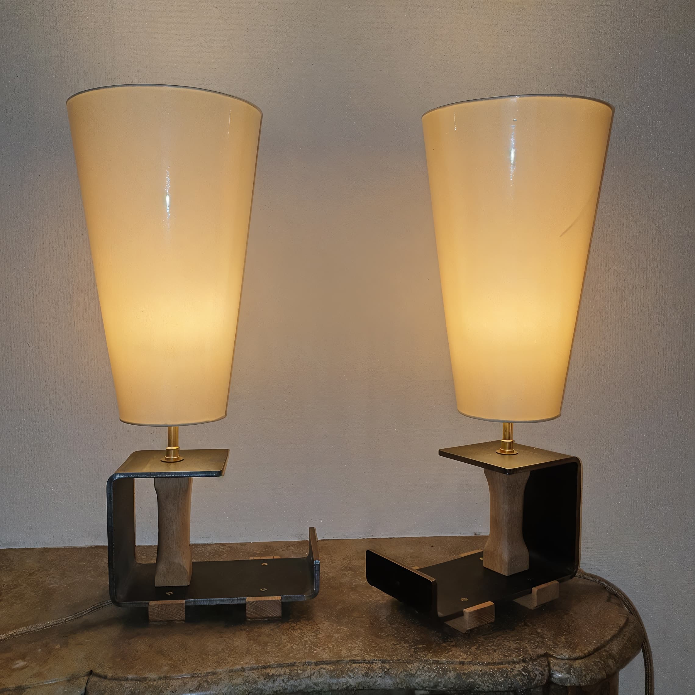 Paire de luminaires Art Déco, chêne massif & métal image 2