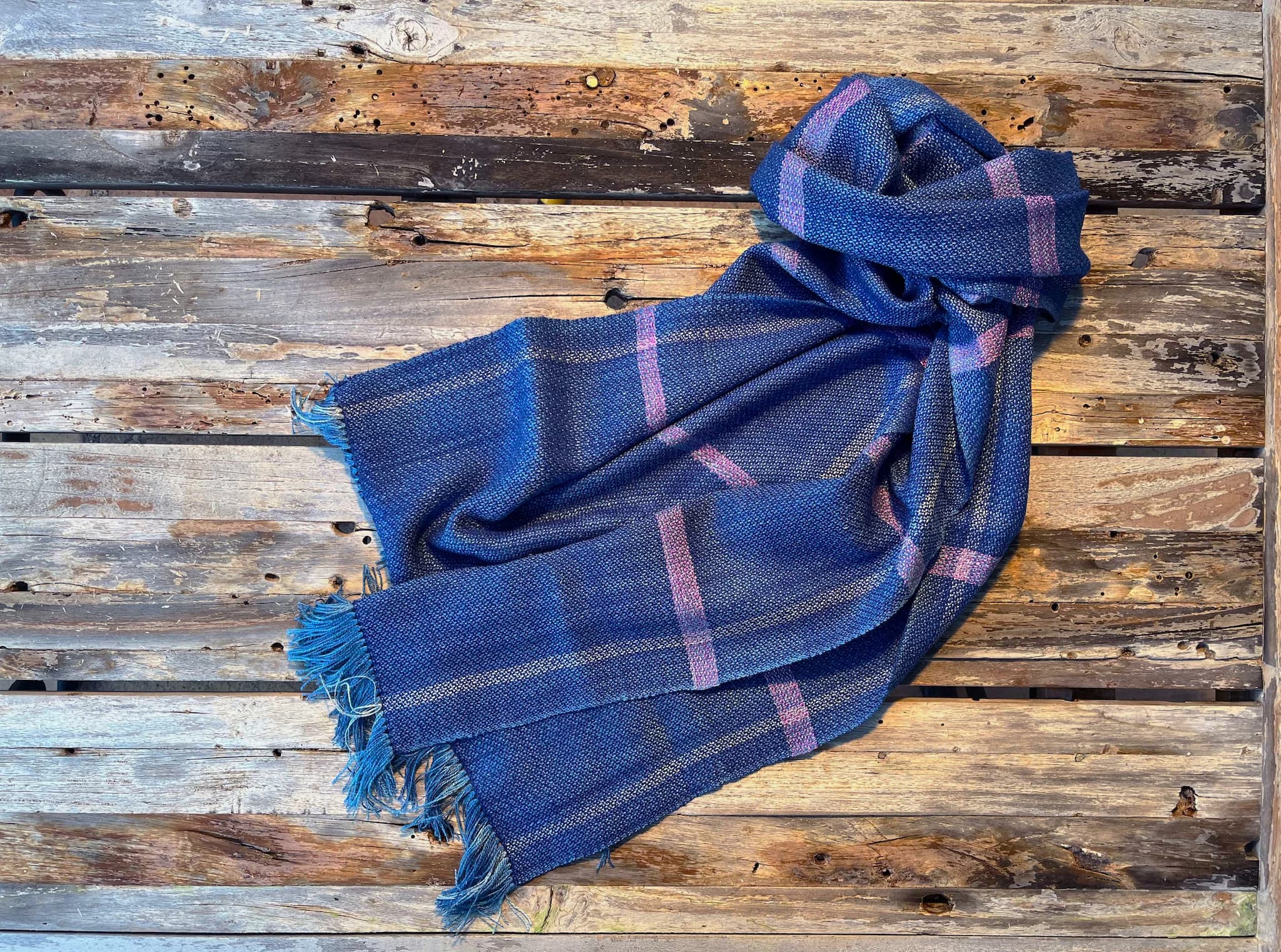 Étole tissée main — soie de mer & algue image 1