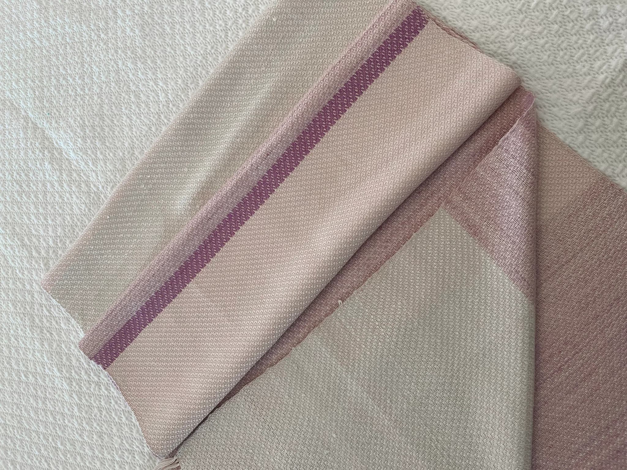 Étole tissée main - 100% soie rose crème image 5