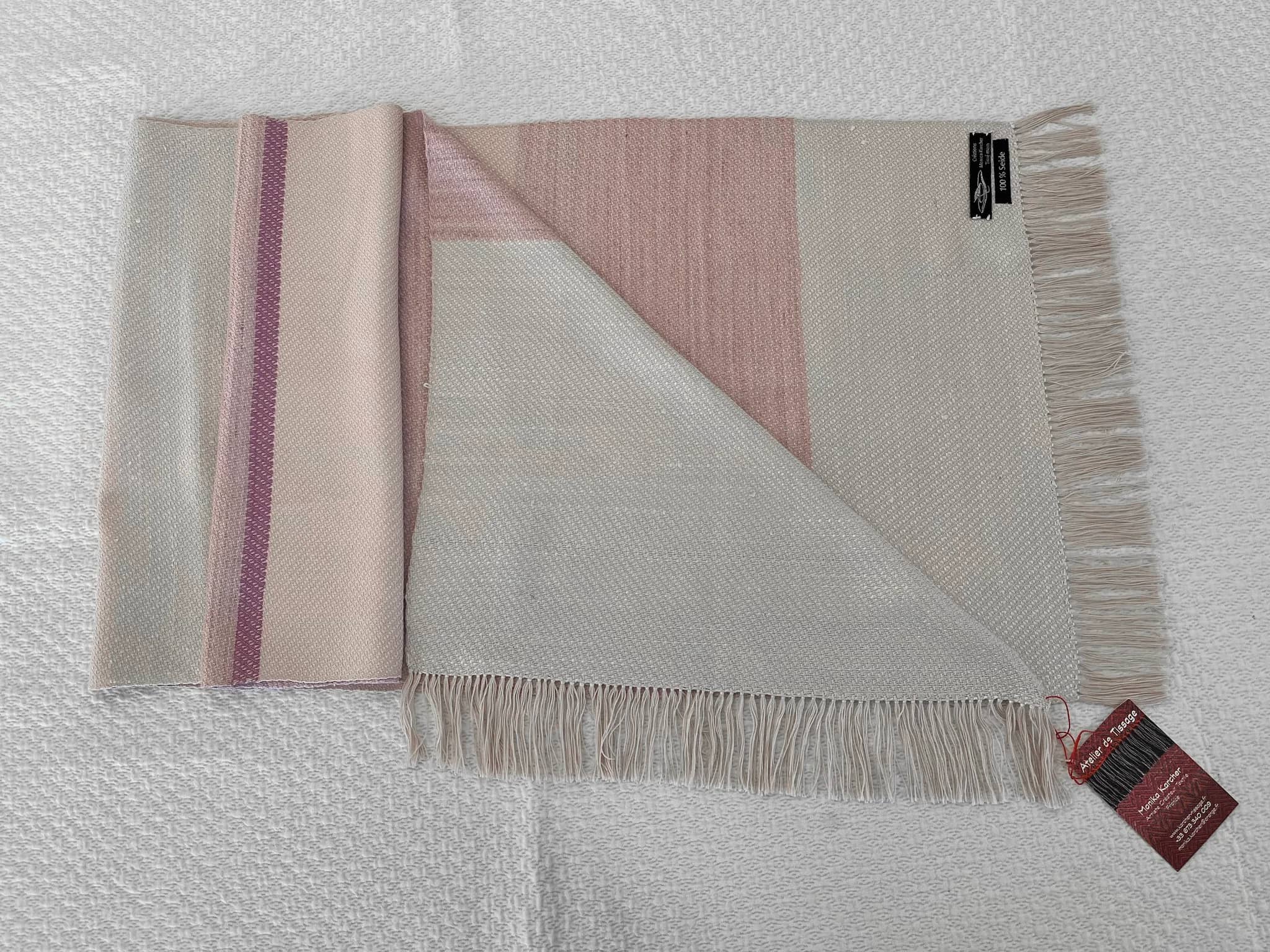Étole tissée main - 100% soie rose crème image principale